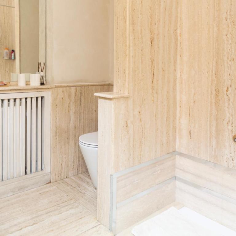 Casa Maria a Via Silla 91 - Appartamento con 2 Camere da Letto - 40