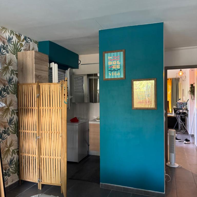Agréable T2 traversant RDC avec terrasse - balcon - Parking 2 places - Clim portative - Appartement 1 Chambre - 8