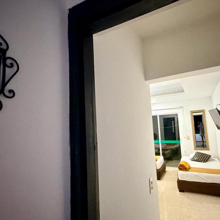 hotel turqueza inn - Habitación Triple Estándar - 7