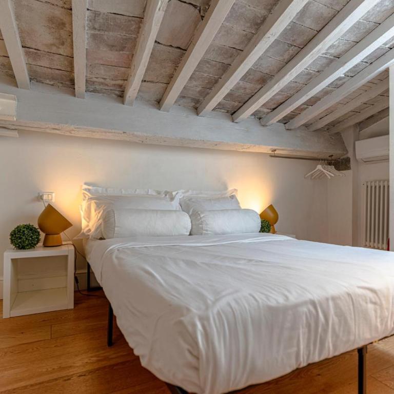 Fossi Central Living - Appartamento con 2 Camere da Letto - 19