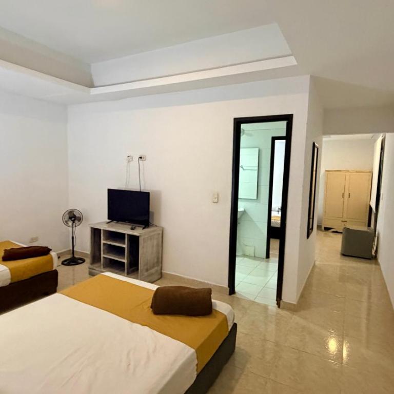 hotel turqueza inn - Habitación Familiar Estándar - 4