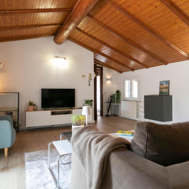Mamma Ciccia - l'attico del mulino - Appartamento con 2 Camere da Letto - 10
