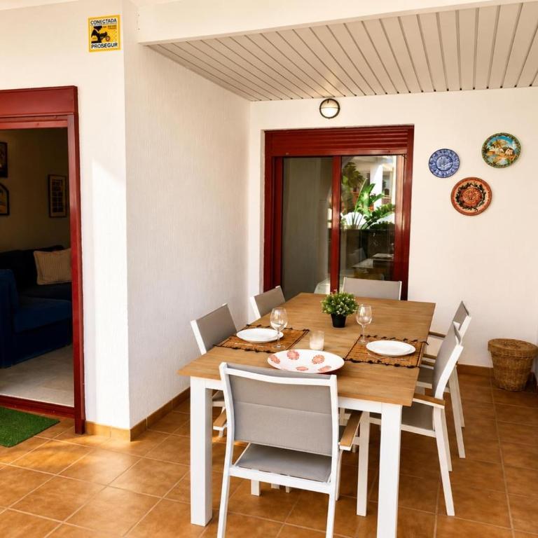 Oasis Palm Mar by HelloApartments - Apartment - 52