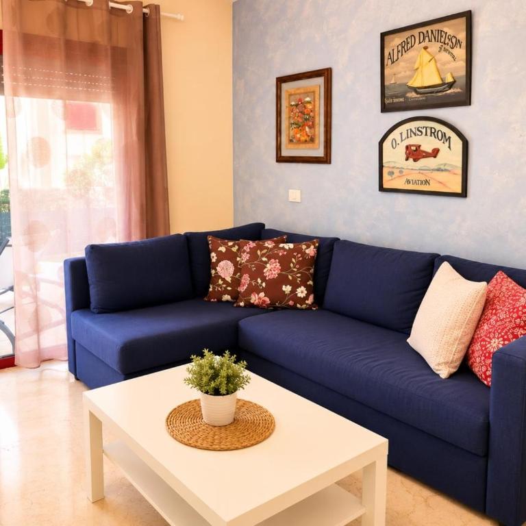 Oasis Palm Mar by HelloApartments - Apartment - 55