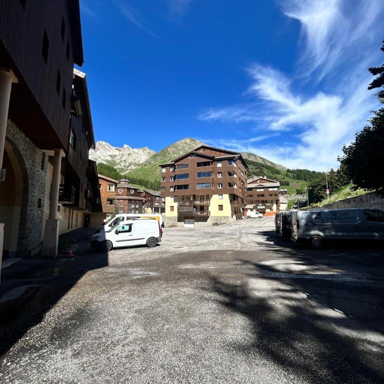Spacious winter ski resort La Foux D'Allos - Two-Bedroom Apartment - 3