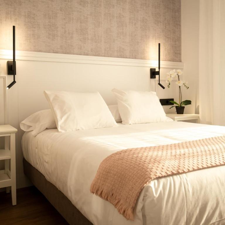 Príncipe de Vergara Rooms - Chambre Double avec Balcon - 1