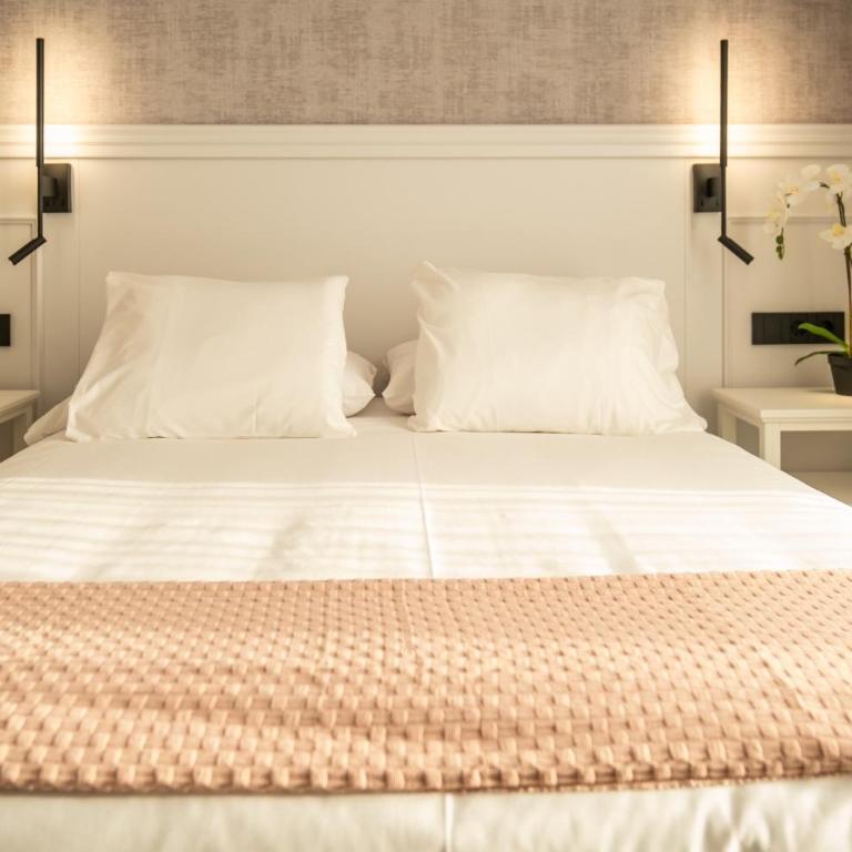 Príncipe de Vergara Rooms - Chambre Double avec Balcon - 7