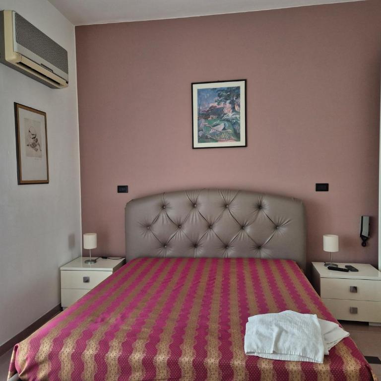 Casa 2019 - Camera Matrimoniale con Bagno Privato - 6