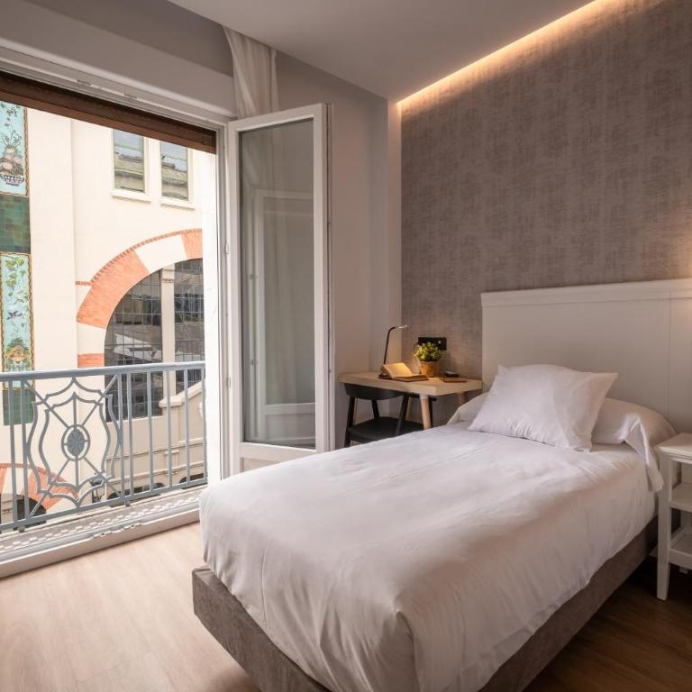 Príncipe de Vergara Rooms - Chambre Triple avec Balcon - 3