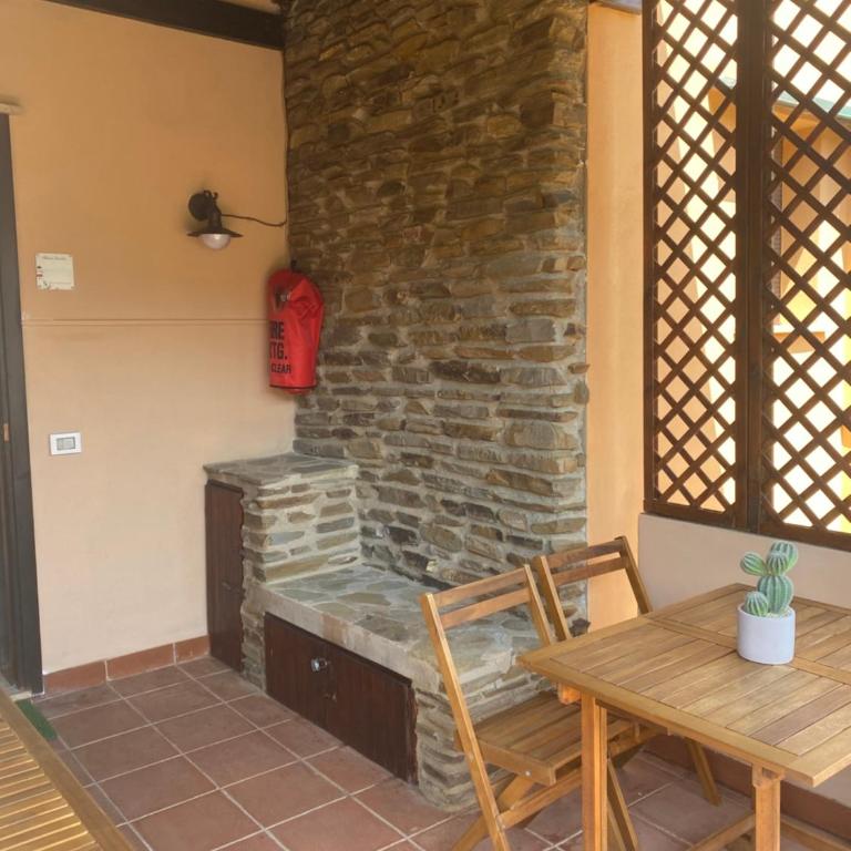 Casa con giardino, Wi-Fi e aria condizionata vicino alla Pelosa - Two-Bedroom Apartment with Sea View - 86