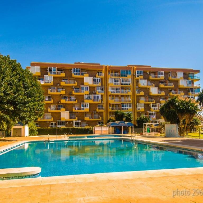 PAX Benalmádena Suites - Deluxe Queen Studio - 18