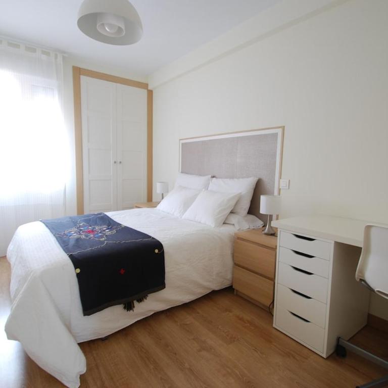 Dúplex in the HUCA area, 3 bedrooms, 2 bathrooms, garaje, wifi - Apartamento Estándar de 3 dormitorios - 11