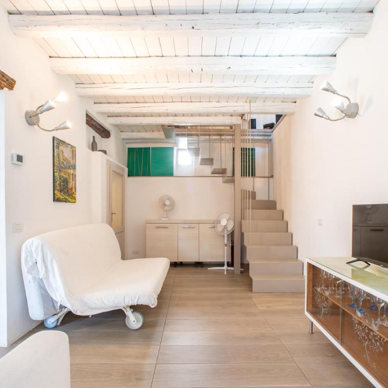 Traditional Piazza Home/Balcony/ Private Garden - Appartamento con 2 Camere da Letto - 15