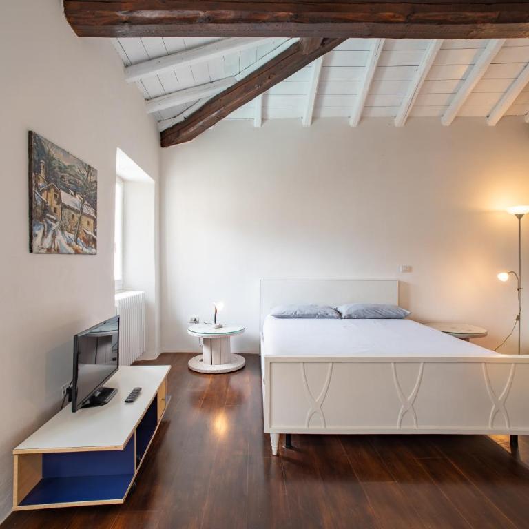 Traditional Piazza Home/Balcony/ Private Garden - Appartamento con 2 Camere da Letto - 7