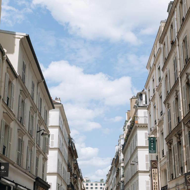 Central&Spacious 2BD Apart for 4 in Champs Elysées - Appartamento - 28