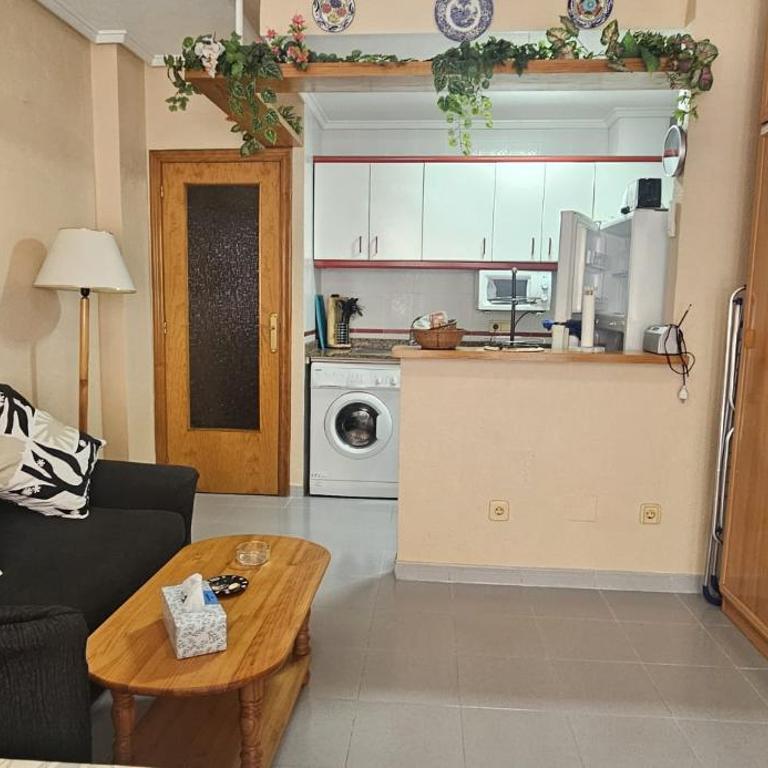 La Casa Torrevieja - One-Bedroom Apartment - 11