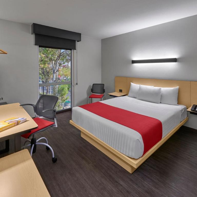 City Express by Marriott Ciudad de México La Villa - Habitación con cama grande - 2