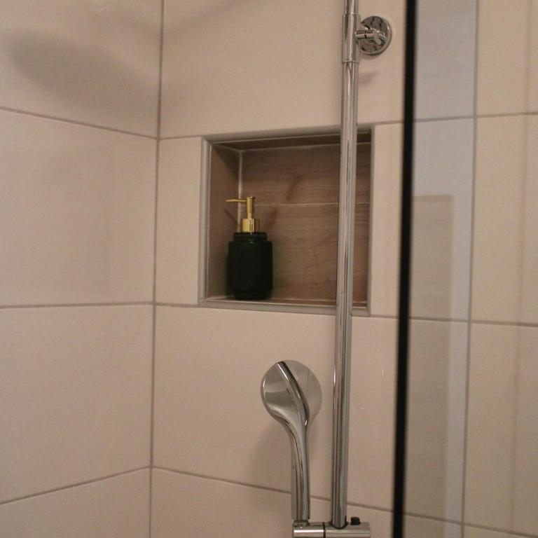 Acoustic Apartments - One-Bedroom Apartment - 3
