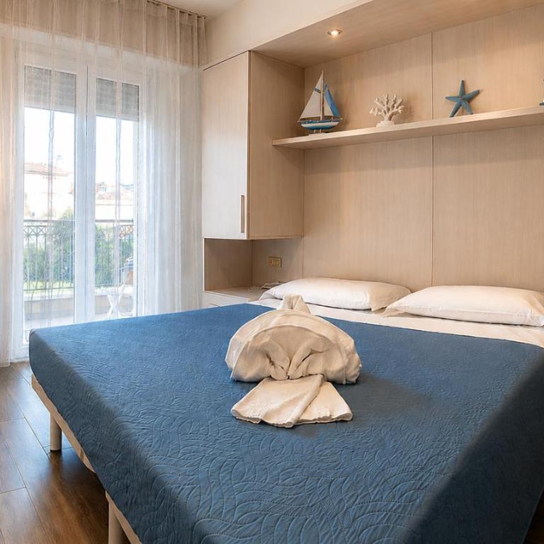 Hotel Baden Baden - Double Room - 3