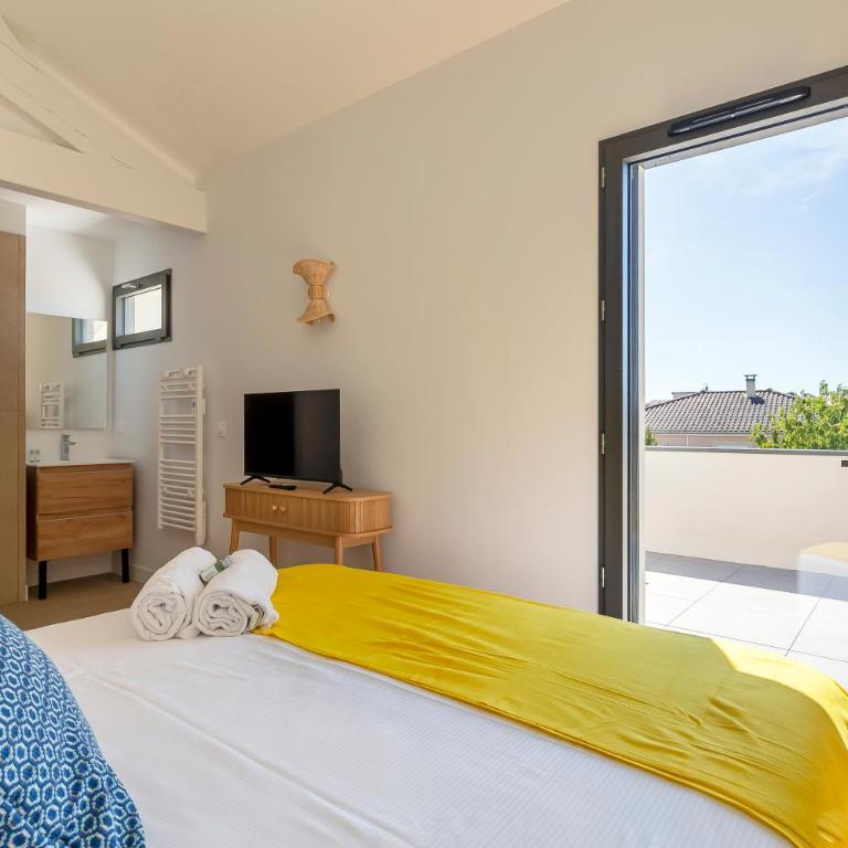 Apartment with large terrace elegant cozy haven - Appartement 2 Chambres - 2