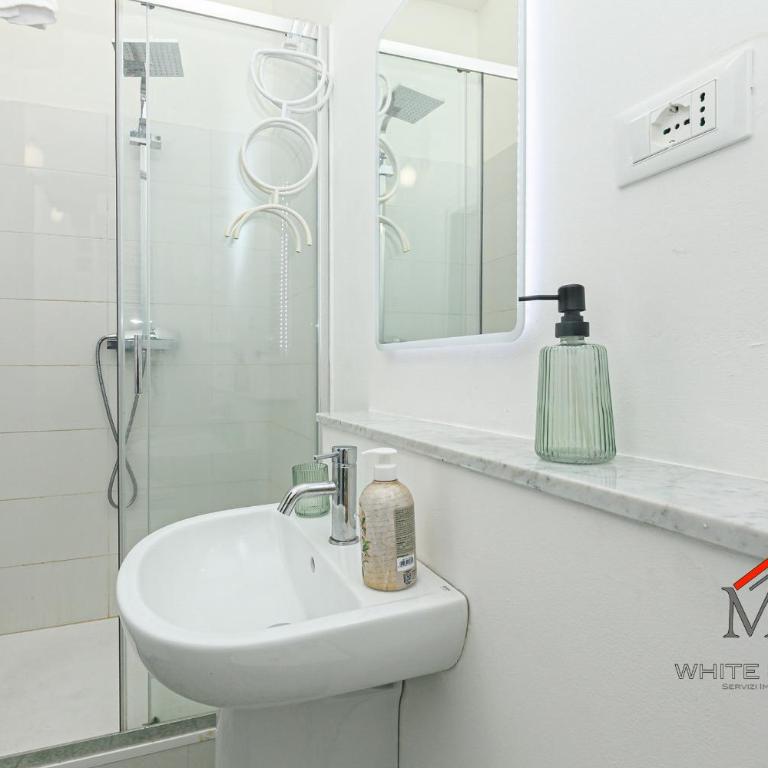 Giglio house by ML WHITE HOUSE - Appartamento Deluxe con 4 Camere da Letto - 6