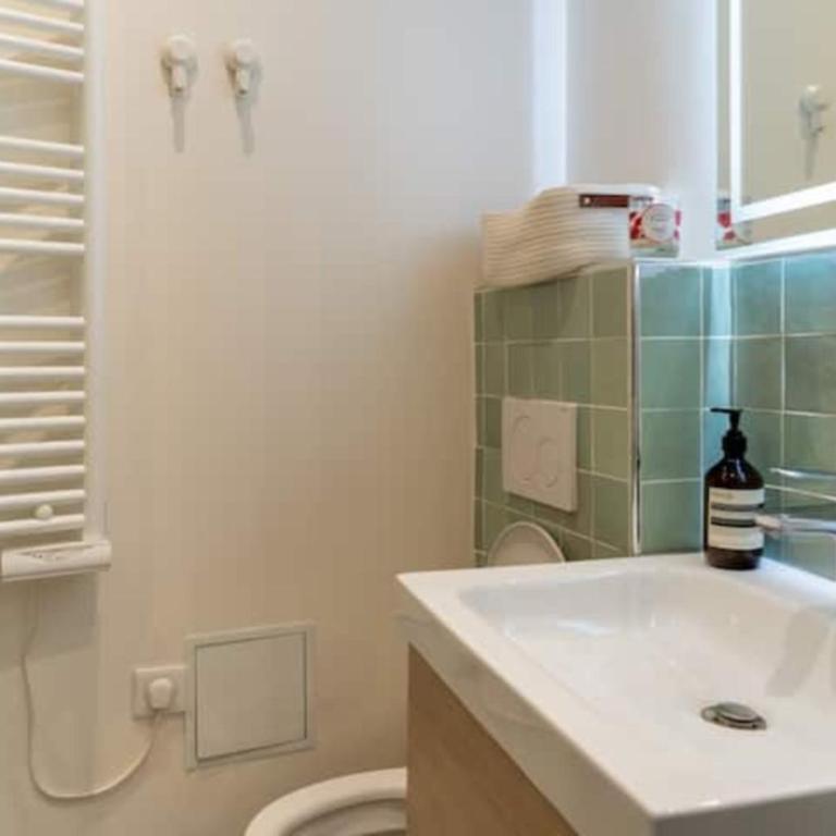 Airy and Stylish 1BD Flat ile Saint-Louis - Appartement - 4