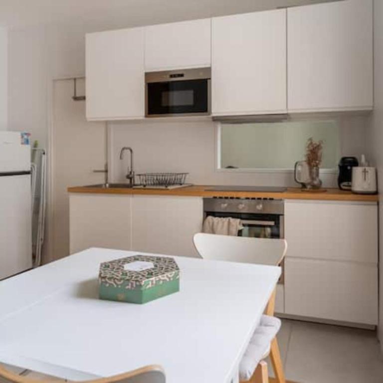 Airy and Stylish 1BD Flat ile Saint-Louis - Appartement - 5
