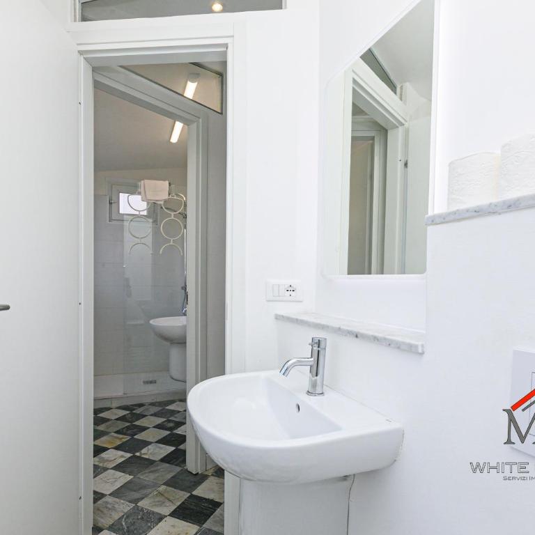Giglio house by ML WHITE HOUSE - Appartamento Deluxe con 4 Camere da Letto - 31