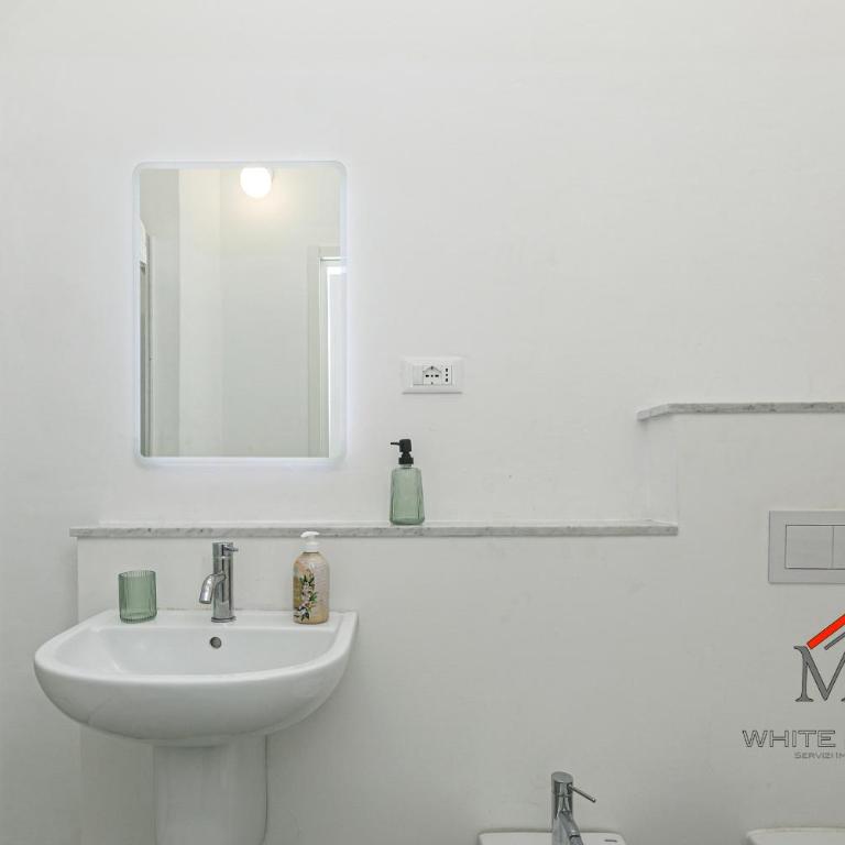 Giglio house by ML WHITE HOUSE - Appartamento Deluxe con 4 Camere da Letto - 44
