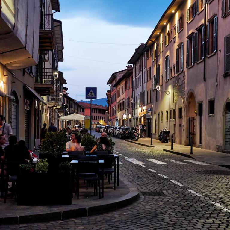 ChicLife - SHENKIN Sarona, Borgo Santa Caterina & Museums - One-Bedroom Apartment - 21