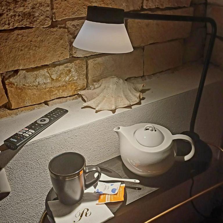 B&B Bari Vecchia R - Monolocale Deluxe - 5