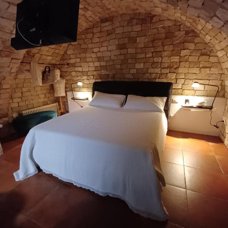 B&B Bari Vecchia R - Monolocale Deluxe - 3