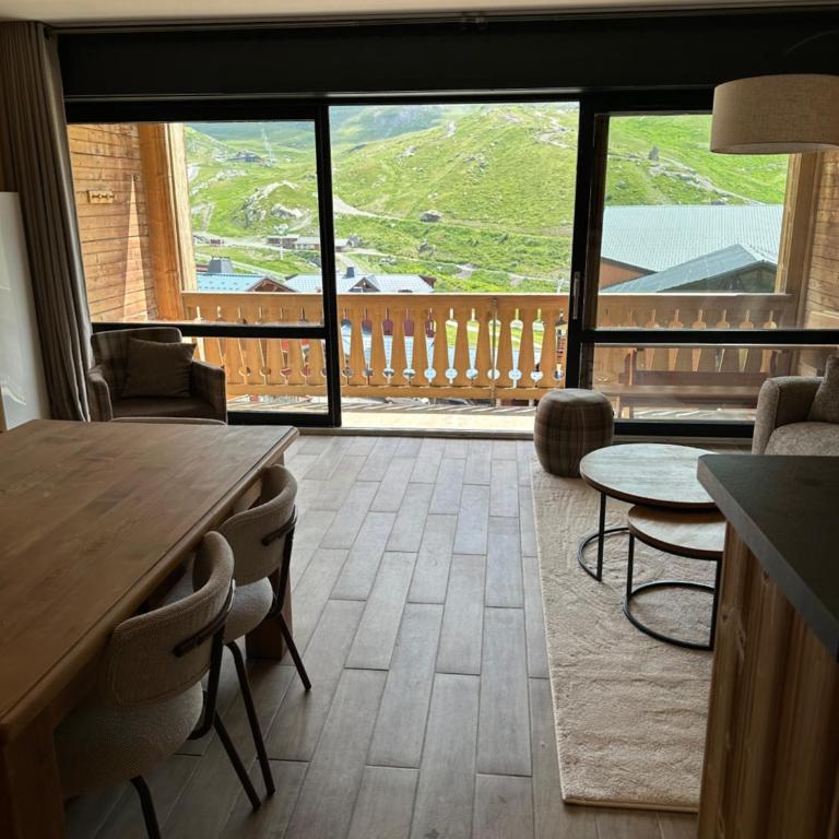 Vue panoramique Val Thorens Appart 49 m2 résidence calme - Apartamento de 2 dormitorios - 8