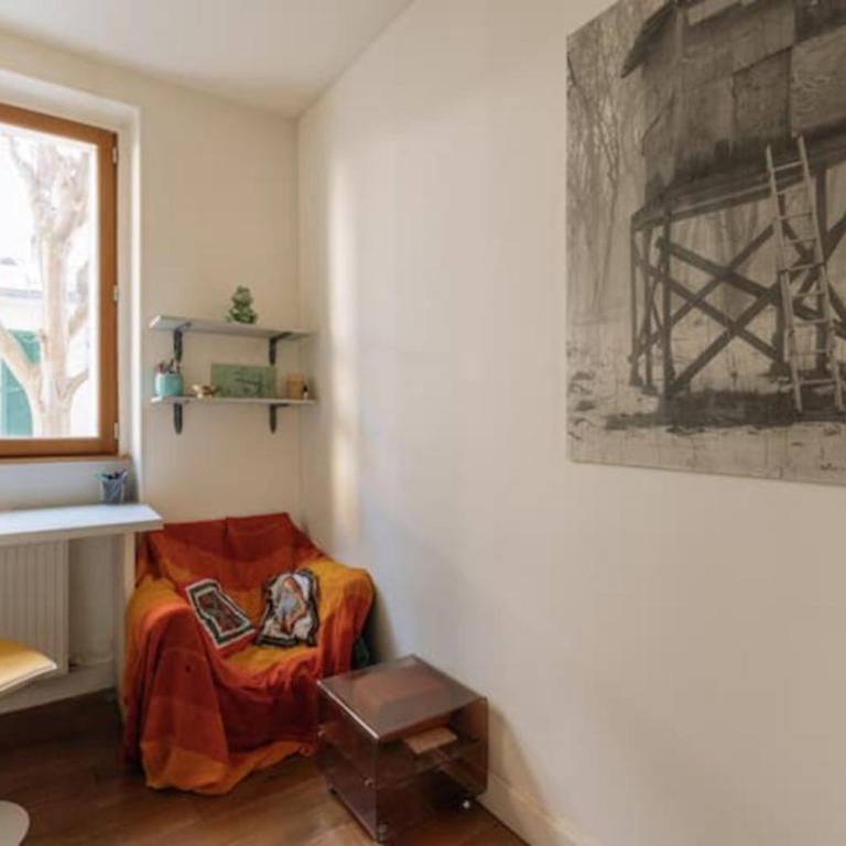 Luminous Parisian-style 1BD ApartmentBelleville - Appartement - 11