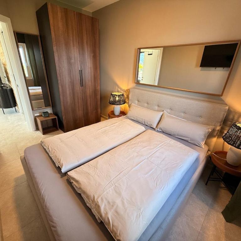 Deluxe Sky Spa Penthouse & Resort - Appartamento con 2 Camere da Letto - 9