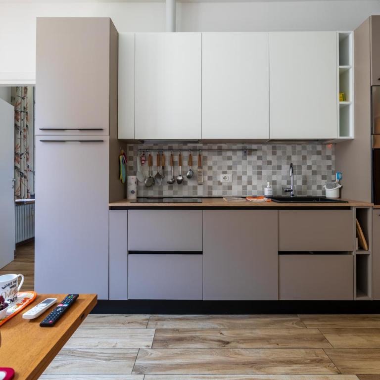 Casa DiMì - 2 BR, 2 en-suite bath, 2 min M5, Smart lock - Appartamento con 2 Camere da Letto - 10