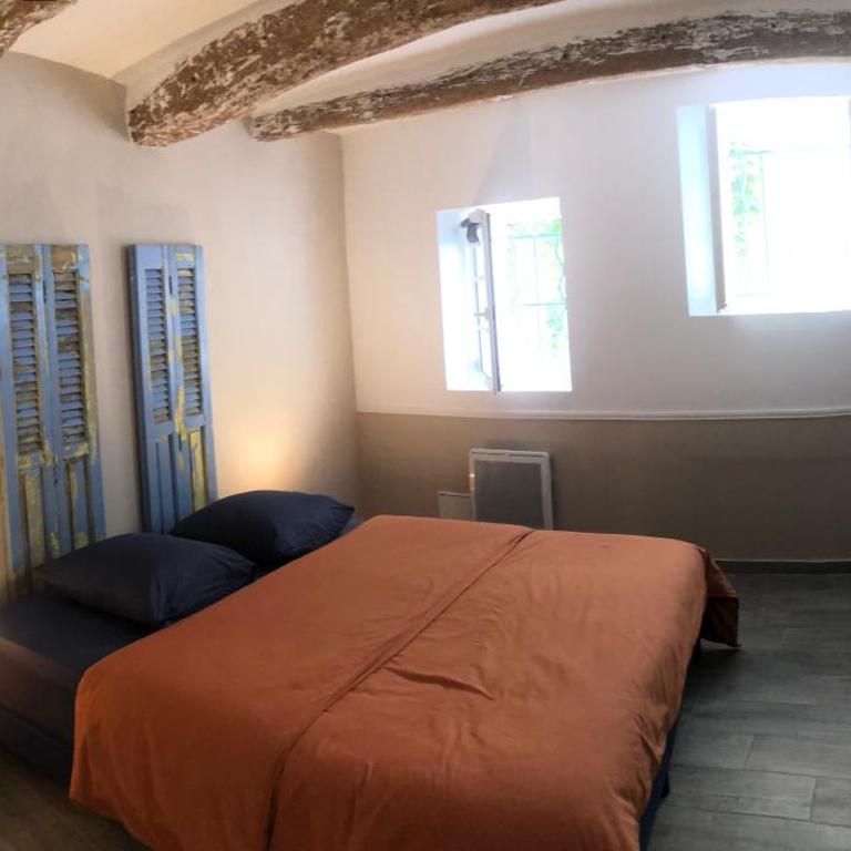 Petite maison cosy centre-ville Hyères - Casa con 1 dormitorio - 17
