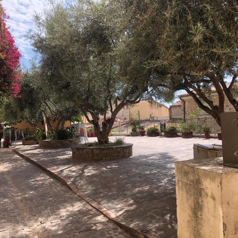 Petite maison cosy centre-ville Hyères - Casa con 1 dormitorio - 37
