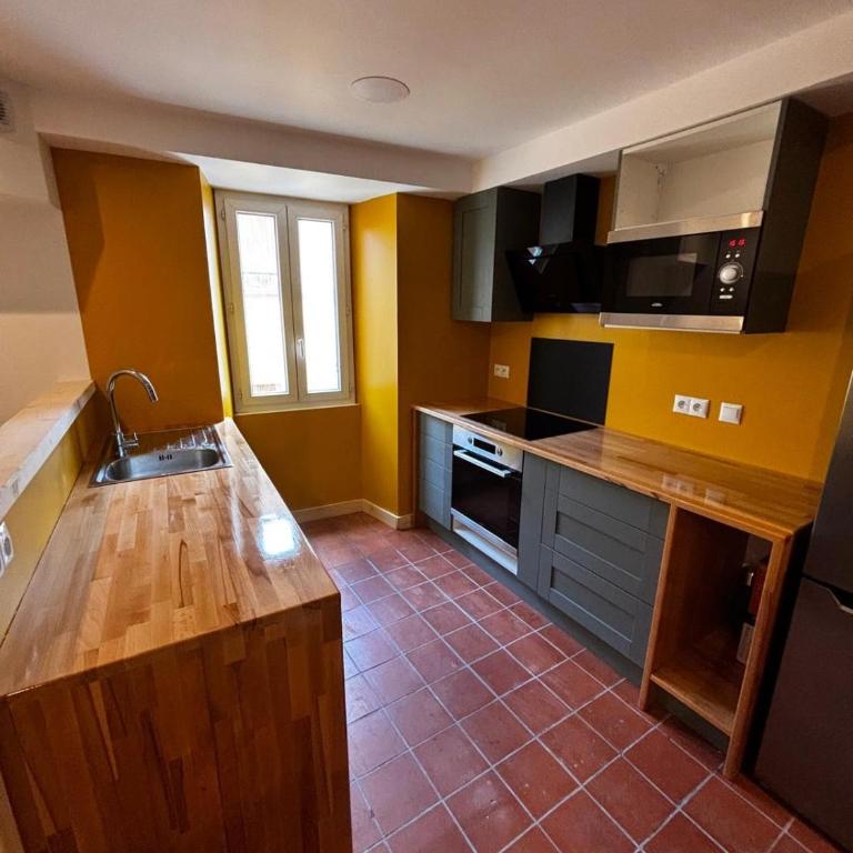 Pleasant quiet house with private courtyard - Casa con 2 Camere da Letto - 12