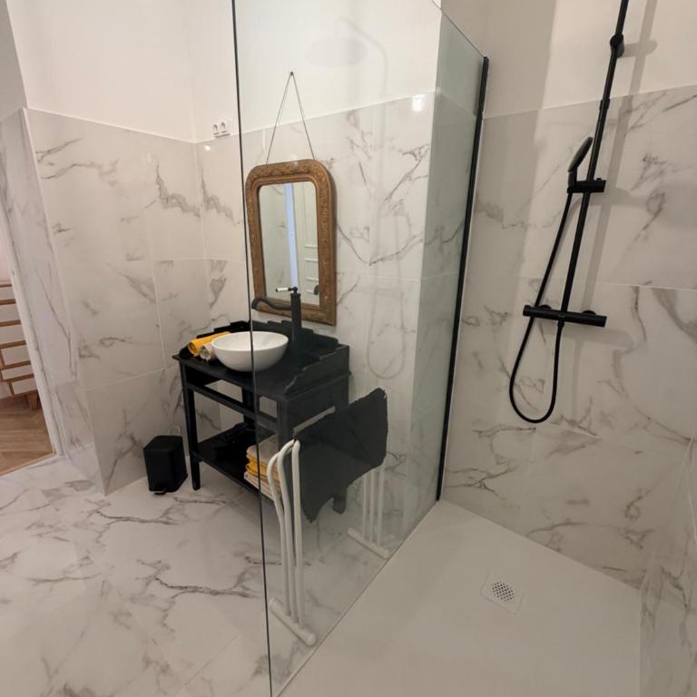 Appartement t4 spacieux 100m2 climatisé - Appartamento con 3 Camere da Letto - 16