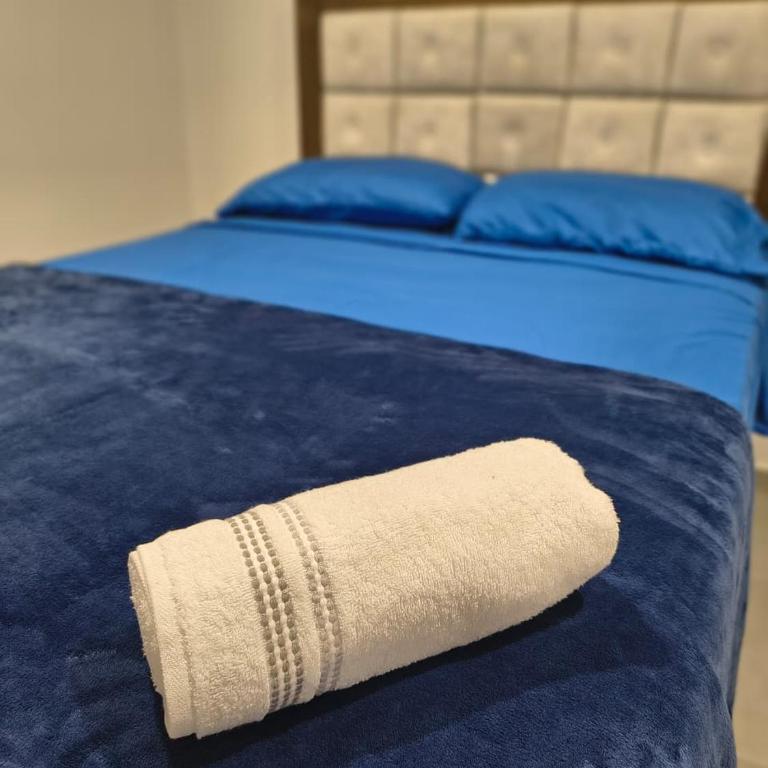 Cómodo apto con piscina a 100 metros del mar - Two-Bedroom Apartment - 7
