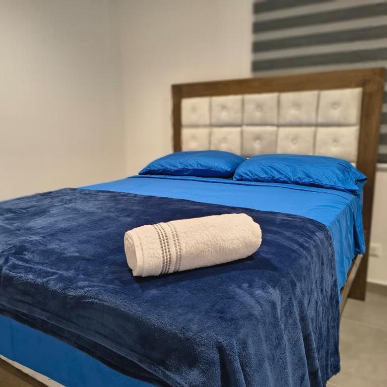 Cómodo apto con piscina a 100 metros del mar - Two-Bedroom Apartment - 47