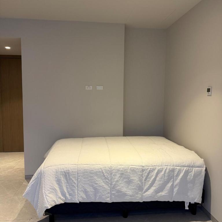 Luxury department, best food walking distance! - Apartamento de 1 dormitorio - 14