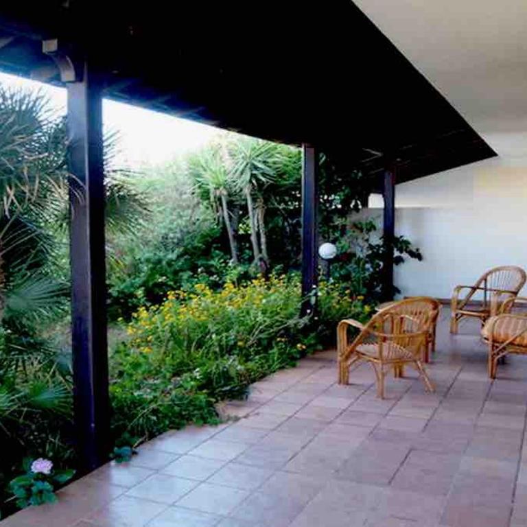 Pino's Home - Villa con Vista Giardino - 13