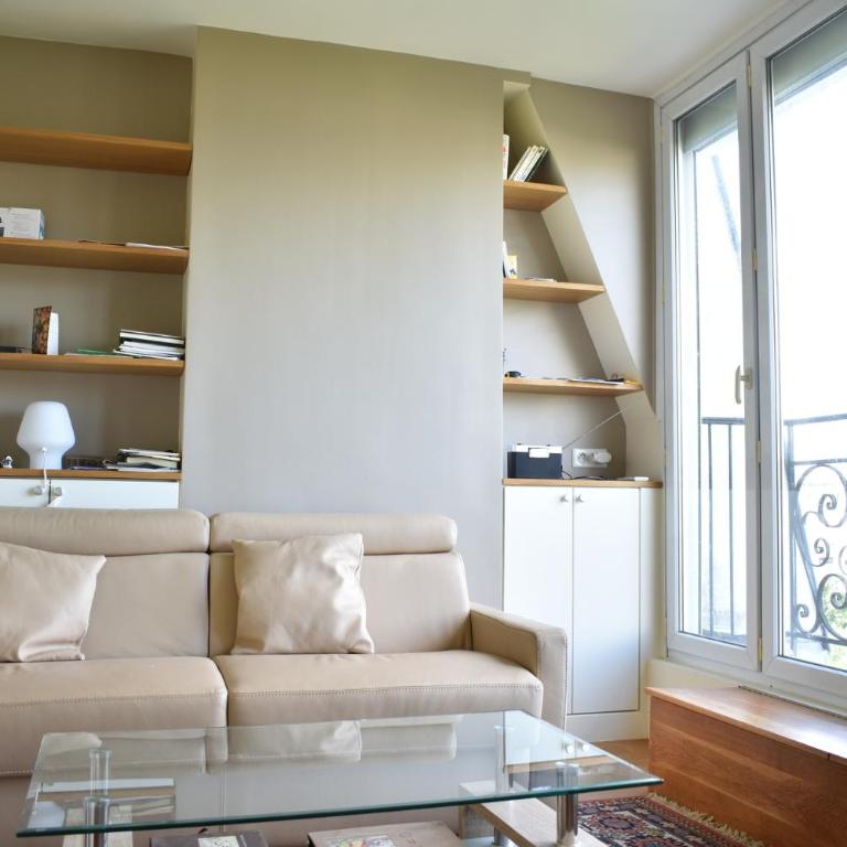 Fully Renovated Bright Studio With High View - Studio - 13