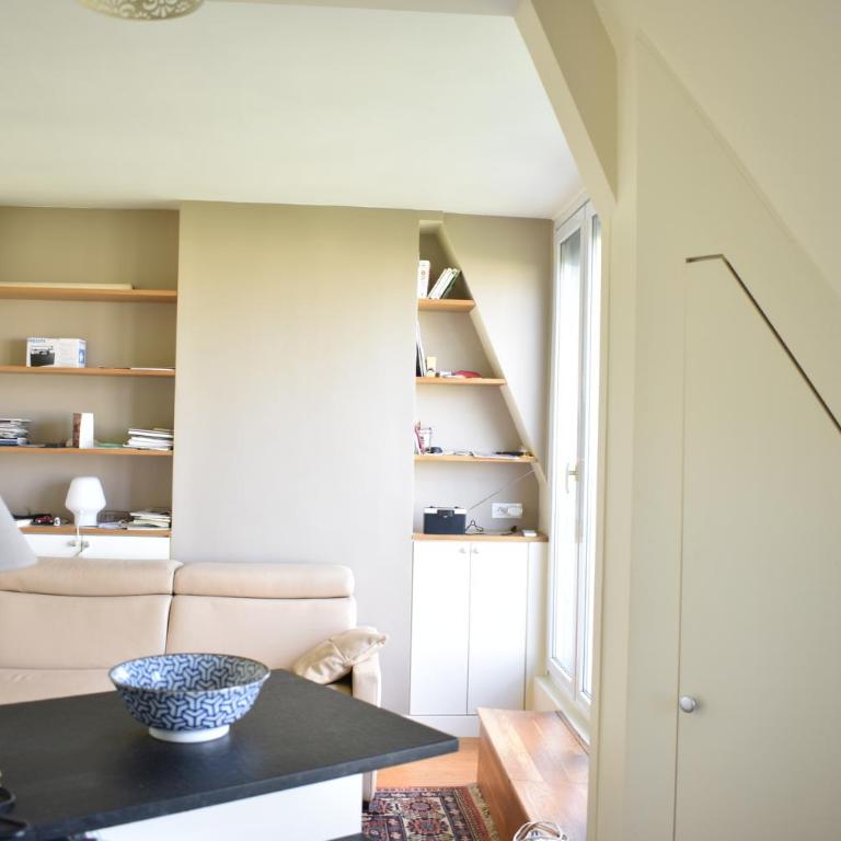 Fully Renovated Bright Studio With High View - Studio - 15