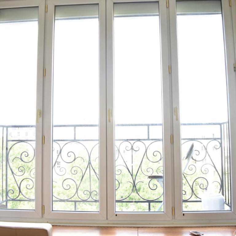 Fully Renovated Bright Studio With High View - Studio - 18