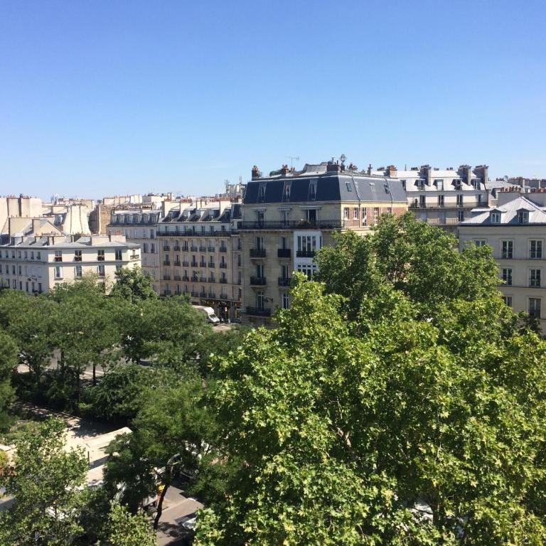 Fully Renovated Bright Studio With High View - Studio - 23