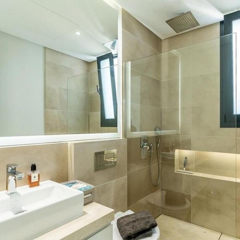 Casa de lujo con piscina climatizada - Villa - 12