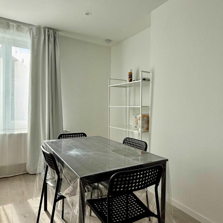 Romantic City-View Hideaway for 4 in Boulogne - Appartamento - 8